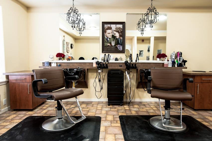 The beauty salon at Sterling Heights